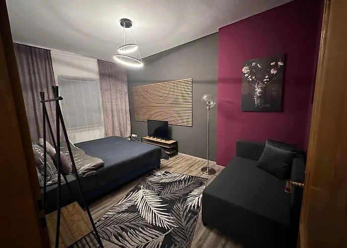 3 Mitten In Altstadt -